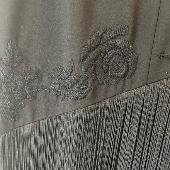 Black fringe skirt with embroidered floral details, Size S - Picture 3 of 5